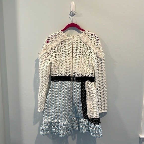 Self-Portrait frill shoulder dress from the spring 2017 collection US8/UK12 - Picture 5 of 5